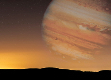 Christmas Star: The Rare Alignment of Jupiter and Saturn - Special Report