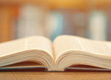 Do We Still Need Public Libraries? - Debate