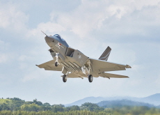 South Korean-made KF-21 Fighter Jet Completes First Test Flight - Headline News